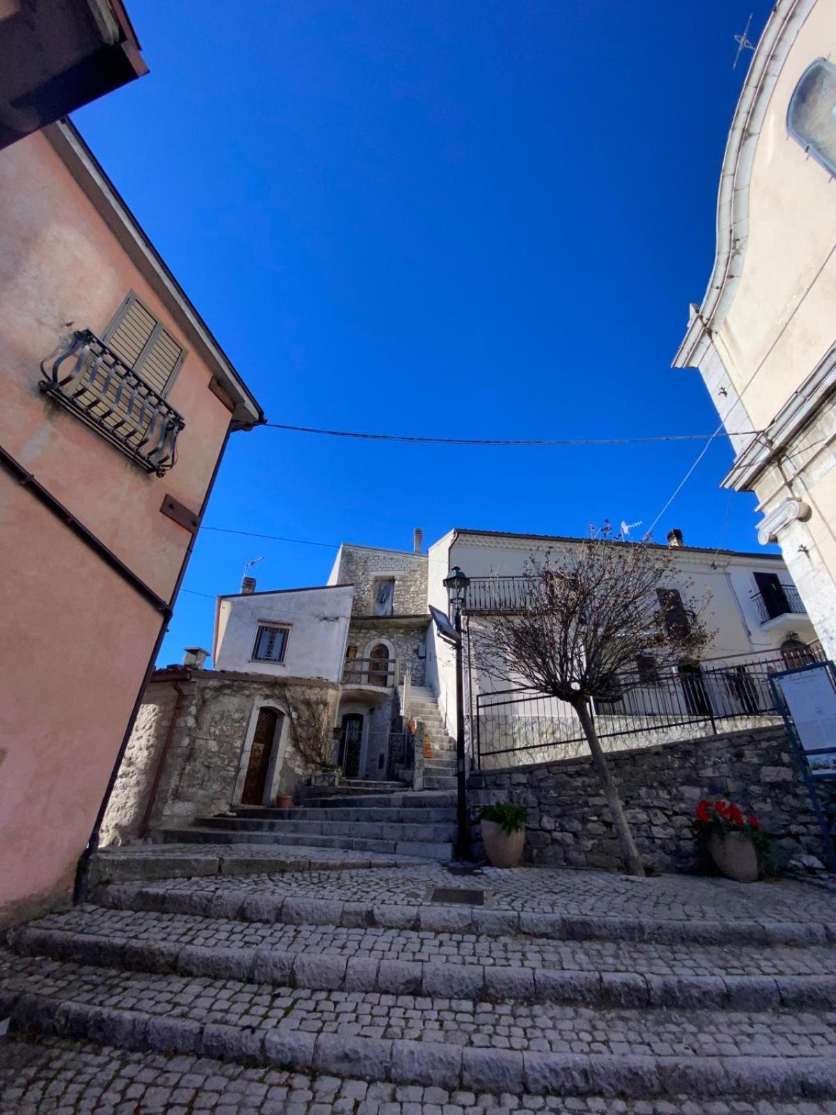 הוילה Don Pasquale Scontrone House מראה חיצוני תמונה